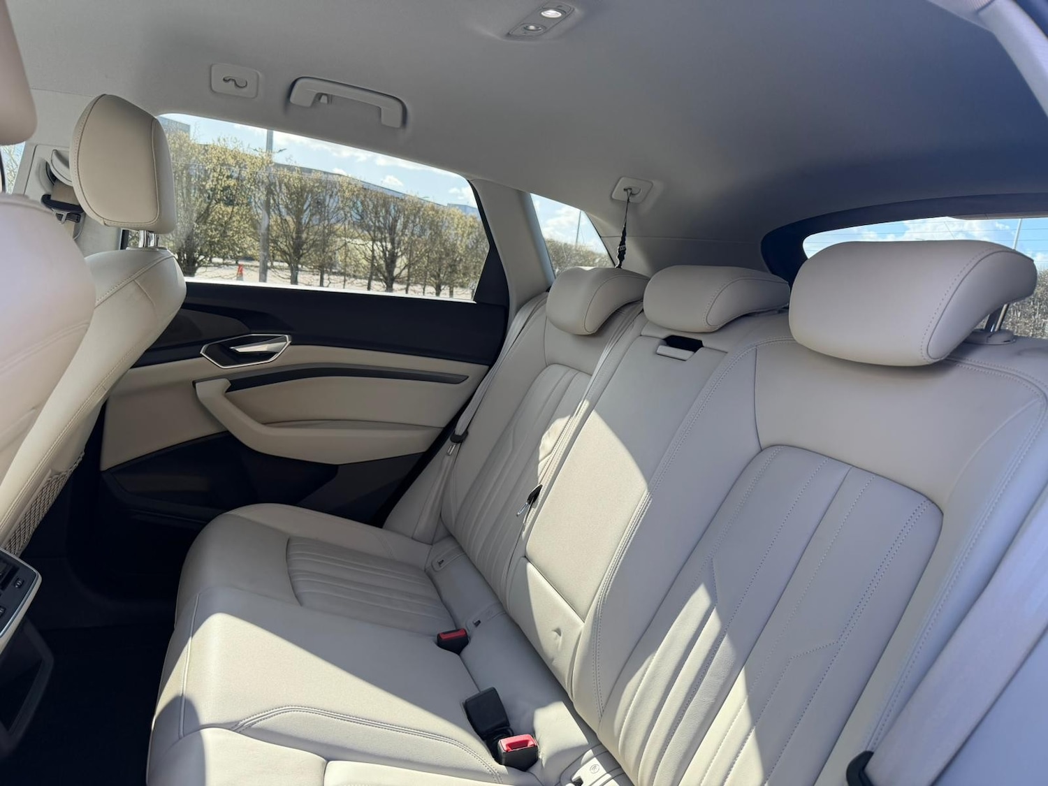 Used Audi e-tron 2020 for sale - 77888740: Photo 37