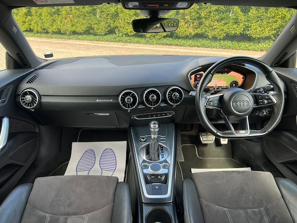 Used Audi TT 2015 for sale - 75475150: Photo 4