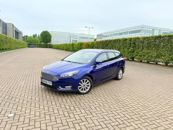 Used Ford Focus 2016 for sale - 74650649: Photo 3