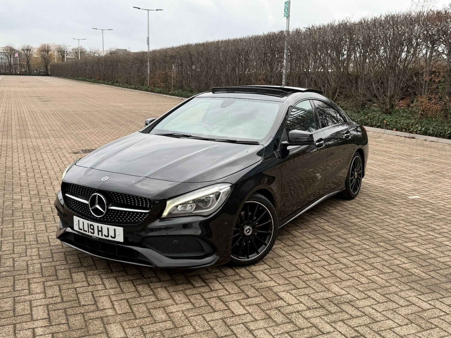 Used Mercedes-Benz CLA 2019 for sale - 77152678: Photo 2