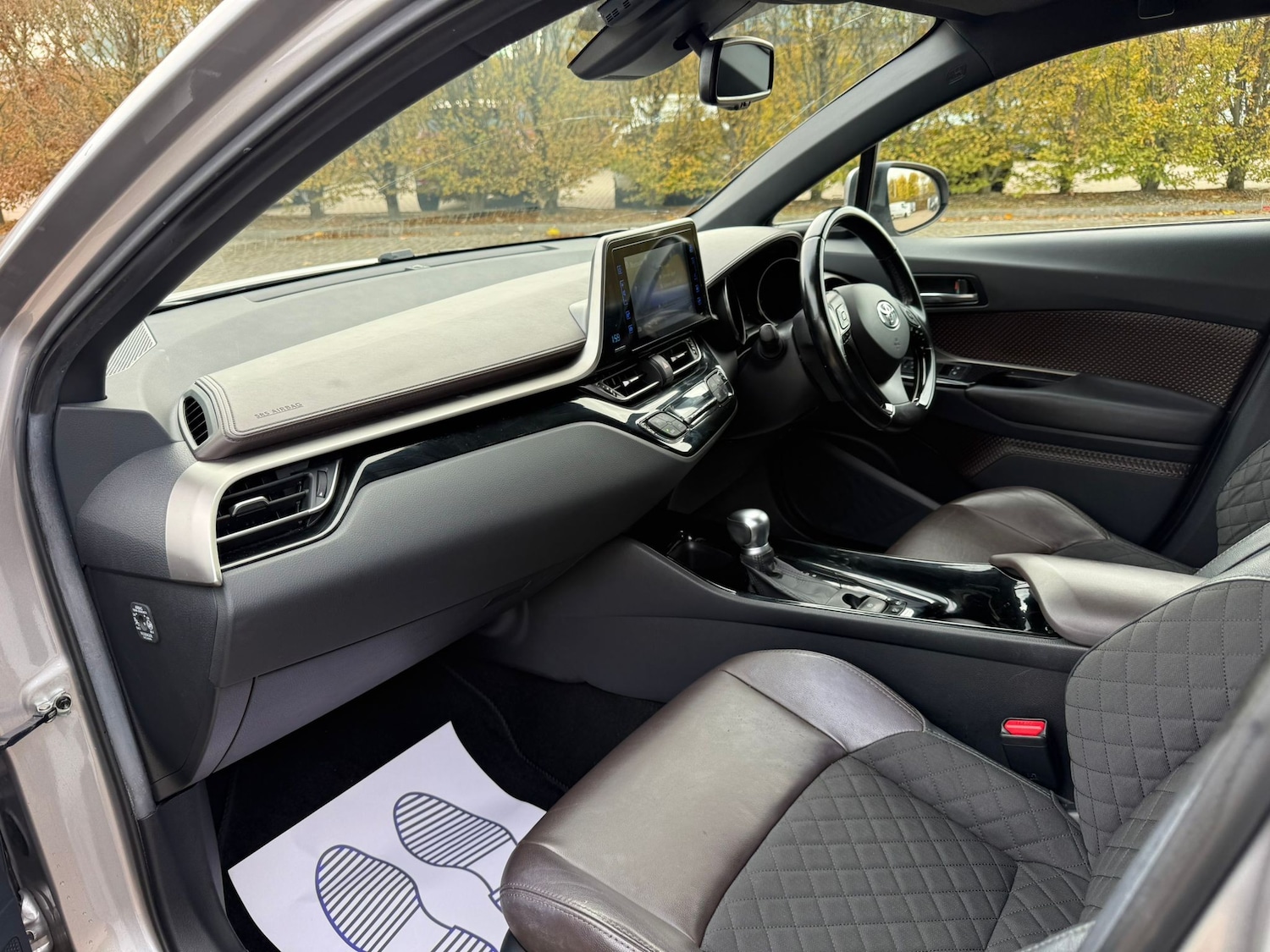 Used Toyota C-HR 2017 for sale - 76405818: Photo 17