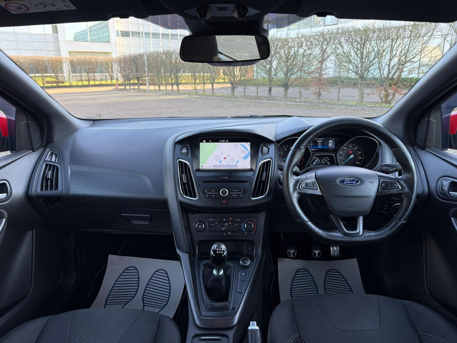 Used Ford Focus 2017 for sale - 76934270: Photo 2