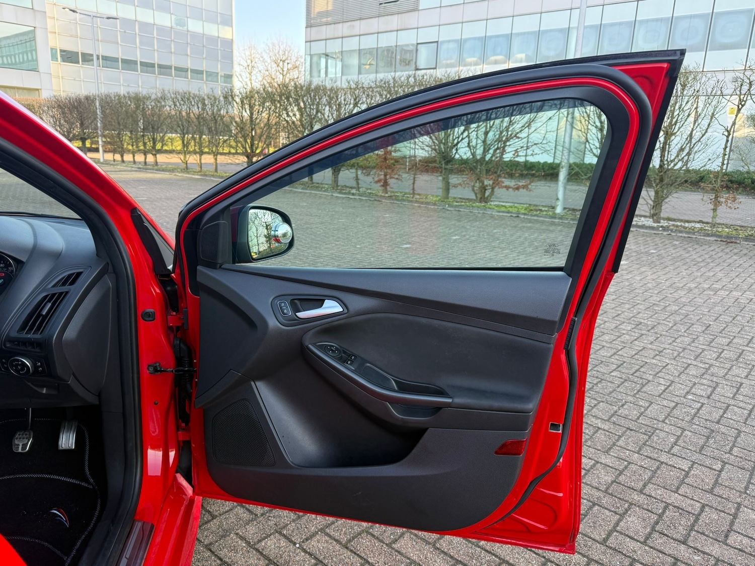 Used Ford Focus 2017 for sale - 76934270: Photo 29