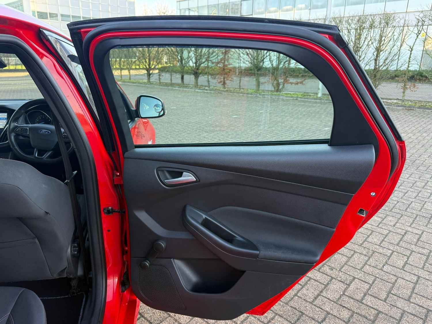 Used Ford Focus 2017 for sale - 76934270: Photo 31