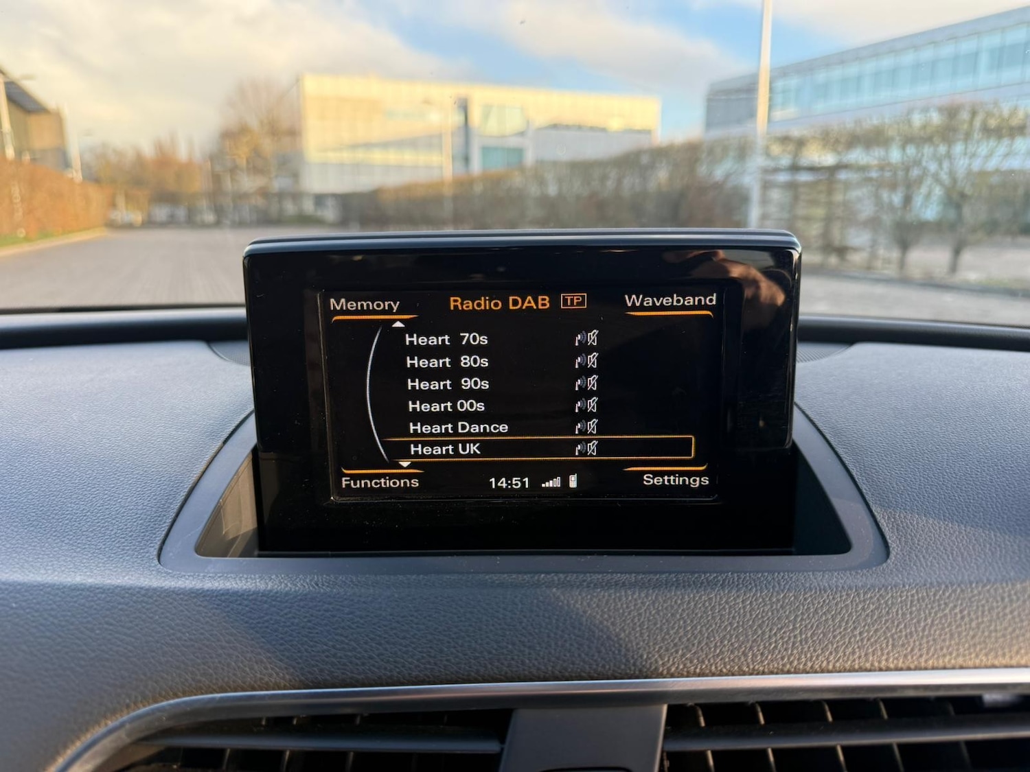 Used Audi Q3 2017 for sale - 76762515: Photo 12