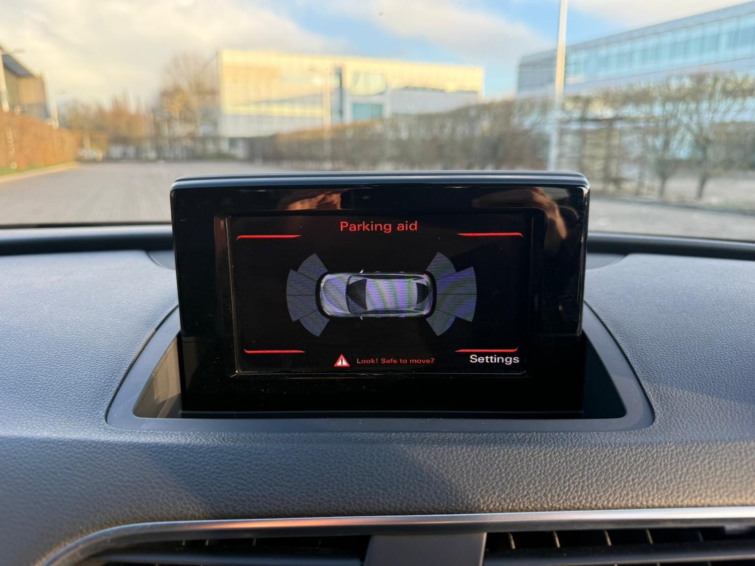 Used Audi Q3 2017 for sale - 76762515: Photo 13