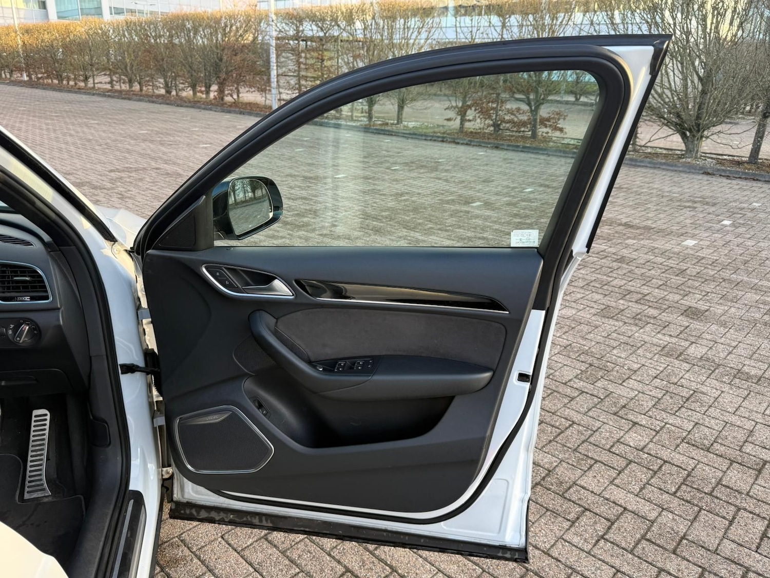 Used Audi Q3 2017 for sale - 76762515: Photo 29