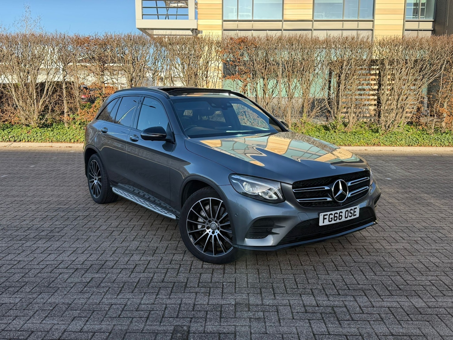 Used Mercedes-Benz GLC 2016 for sale - 76985661: Photo 1