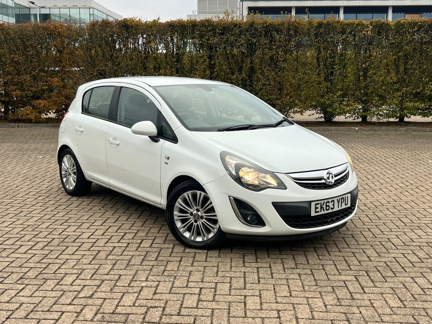 Used Vauxhall Corsa 2013 for sale - 76273744: Photo 1
