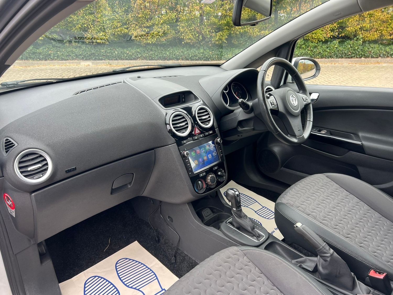 Used Vauxhall Corsa 2013 for sale - 76273744: Photo 10