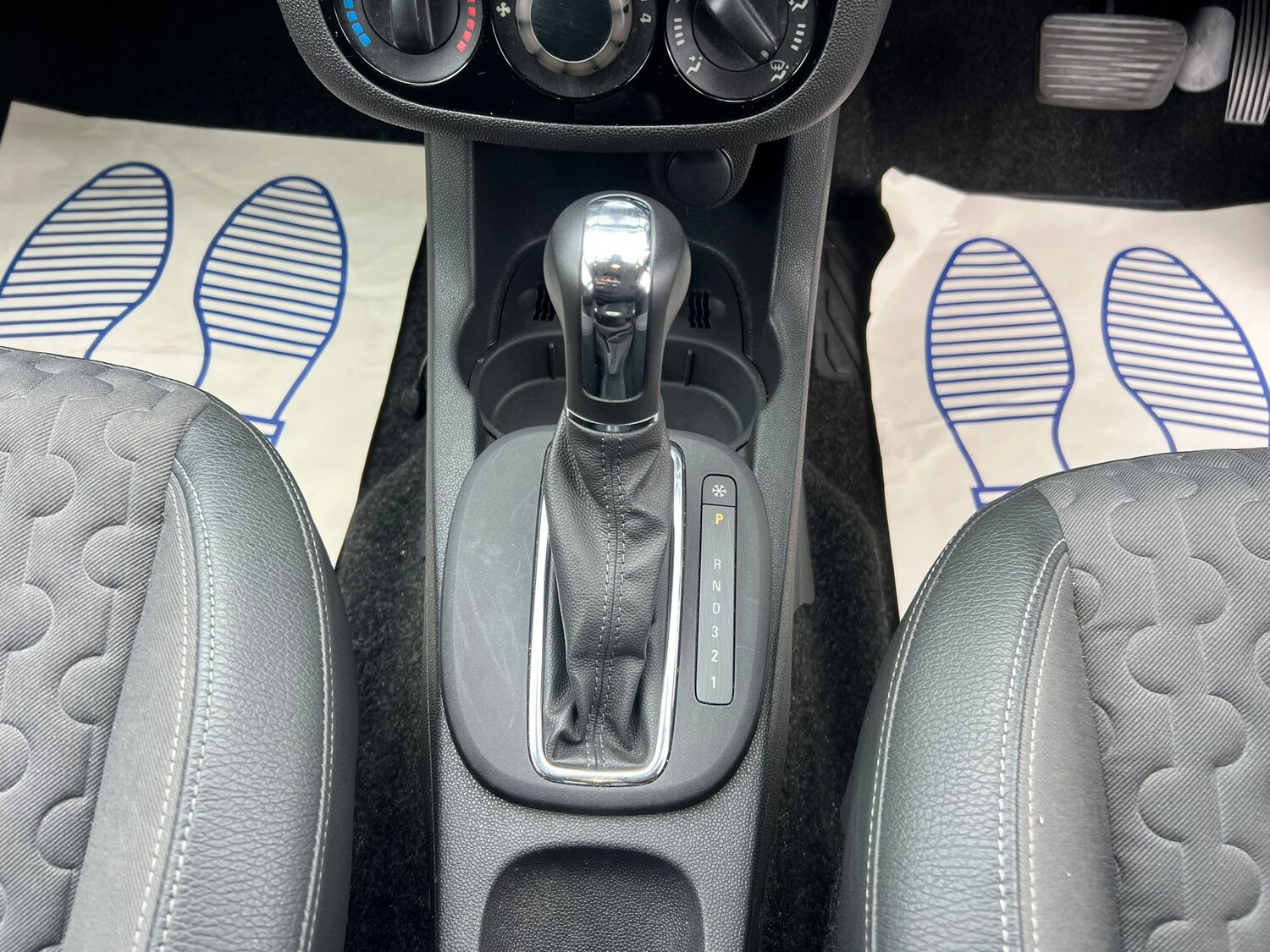 Used Vauxhall Corsa 2013 for sale - 76273744: Photo 21