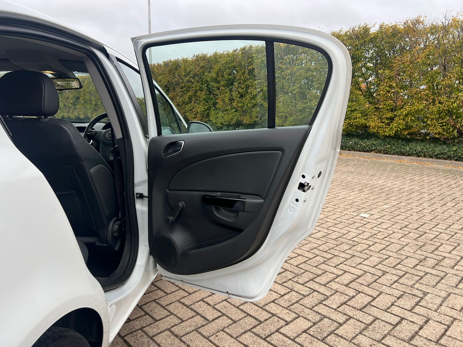 Used Vauxhall Corsa 2013 for sale - 76273744: Photo 33