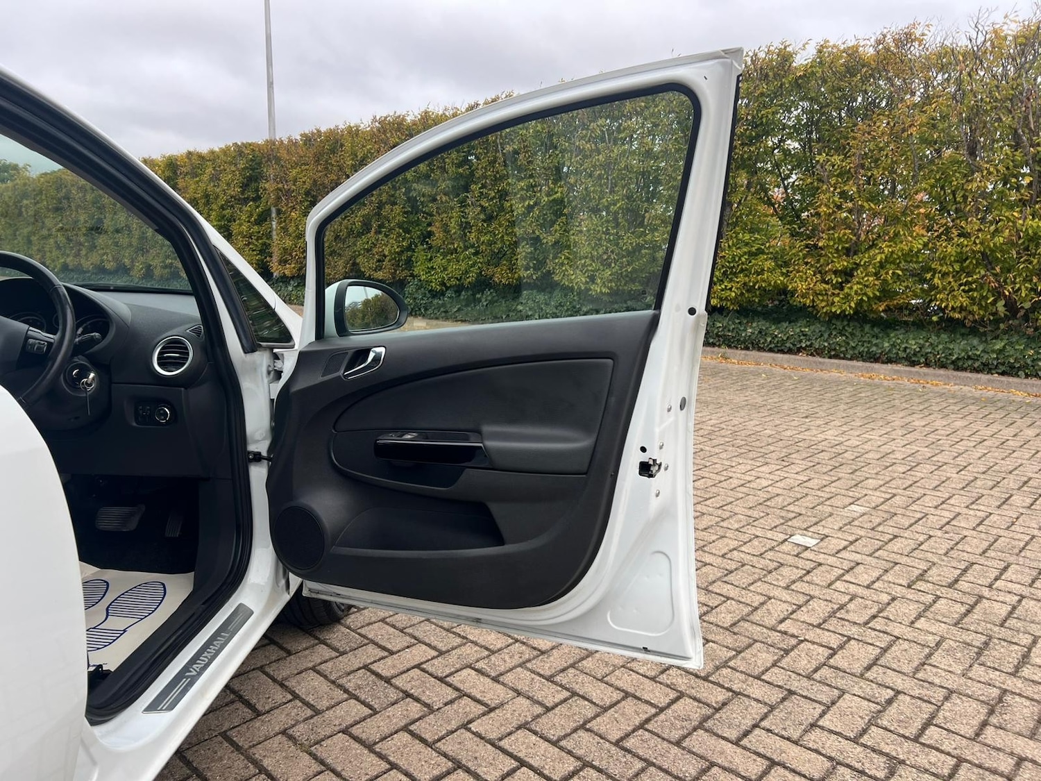 Used Vauxhall Corsa 2013 for sale - 76273744: Photo 34