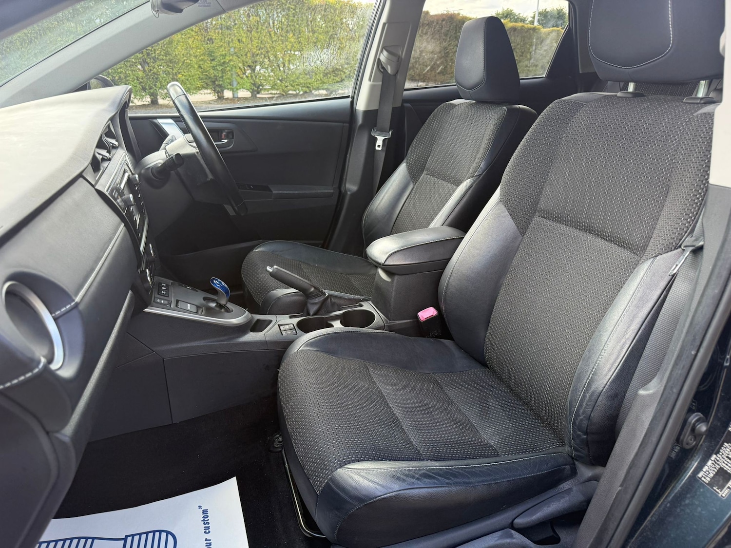 Used Toyota Auris 2013 for sale - 76966904: Photo 27