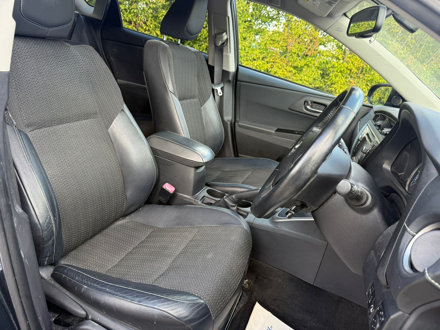 Used Toyota Auris 2013 for sale - 76966904: Photo 28