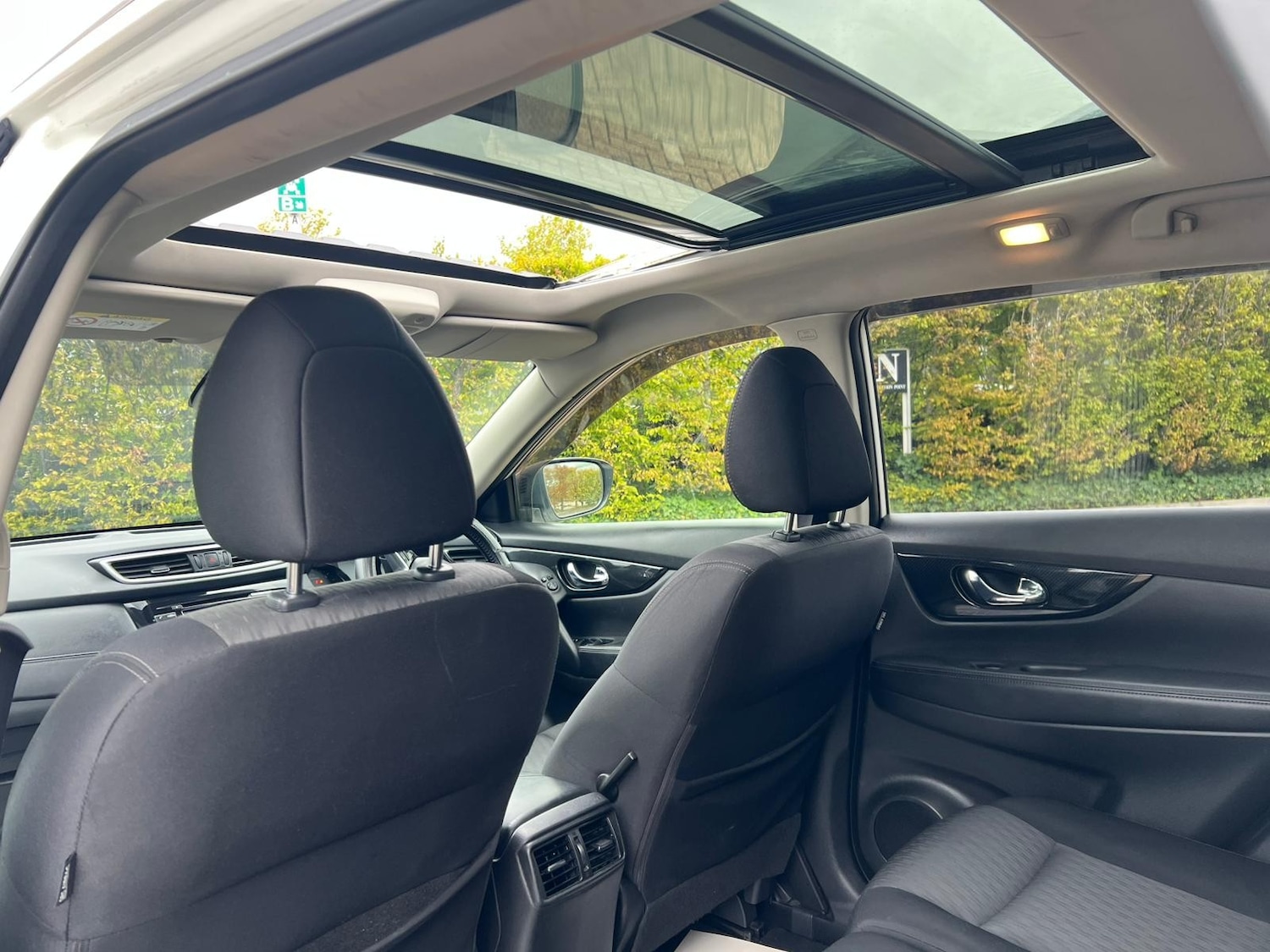 Used Nissan X-Trail 2017 for sale - 77080125: Photo 24