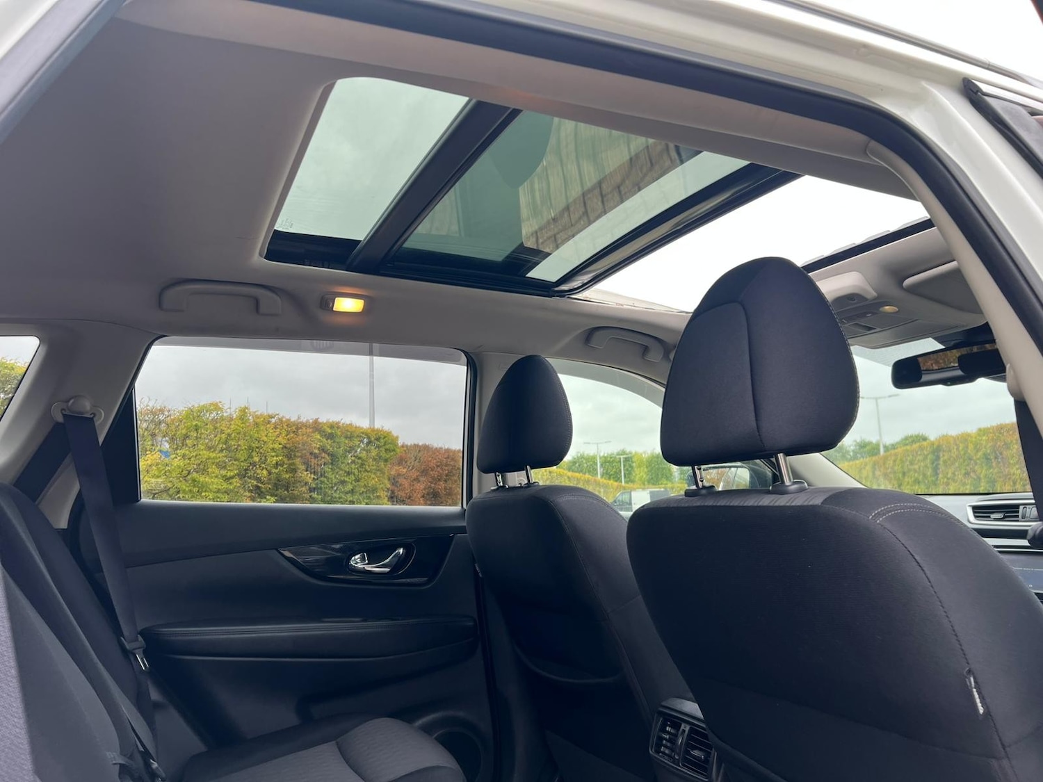 Used Nissan X-Trail 2017 for sale - 77080125: Photo 26