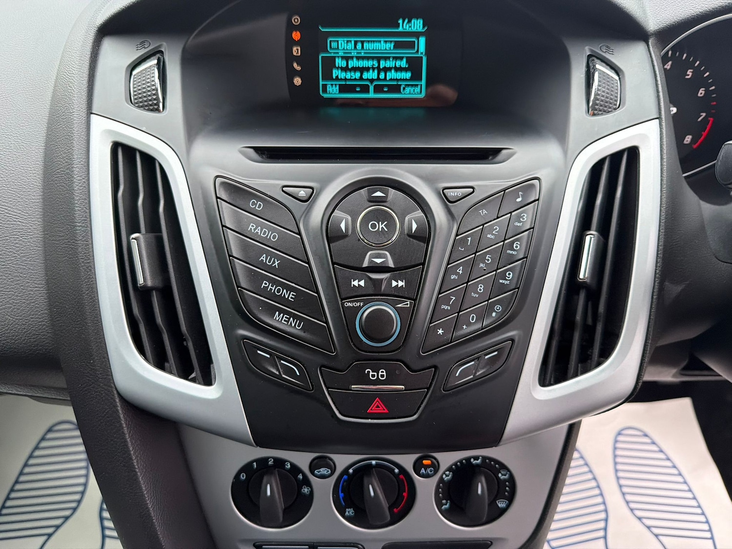 Used Ford Focus 2014 for sale - 76961830: Photo 17