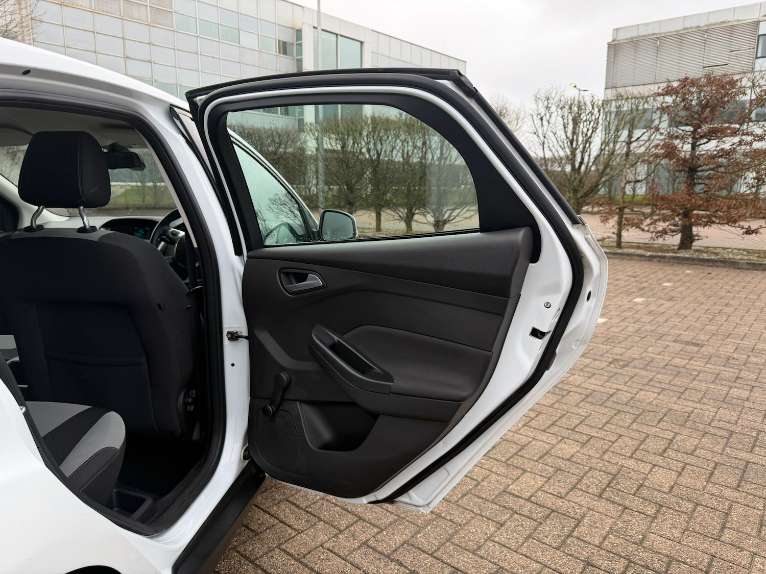 Used Ford Focus 2014 for sale - 76961830: Photo 33