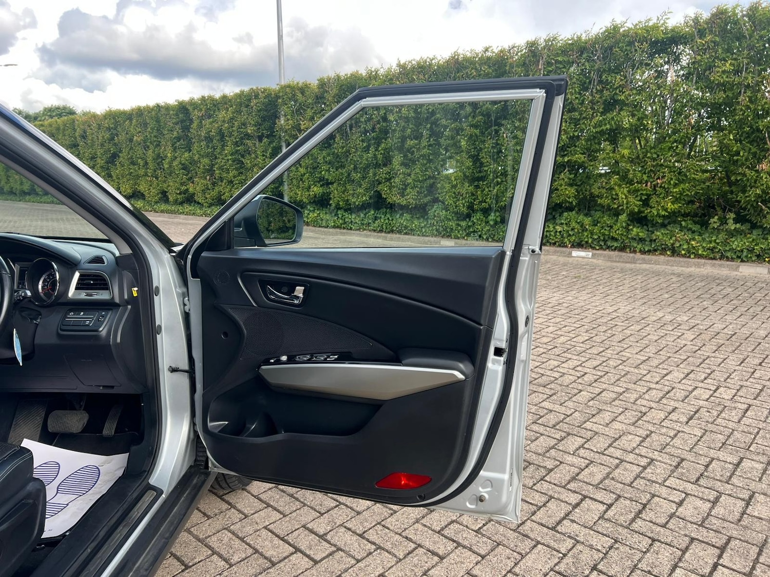 Vehicle 25