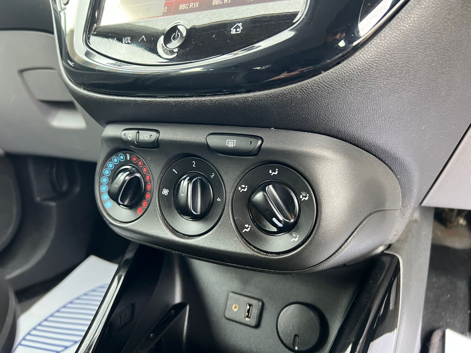 Used Vauxhall Corsa 2015 for sale - 76520130: Photo 22