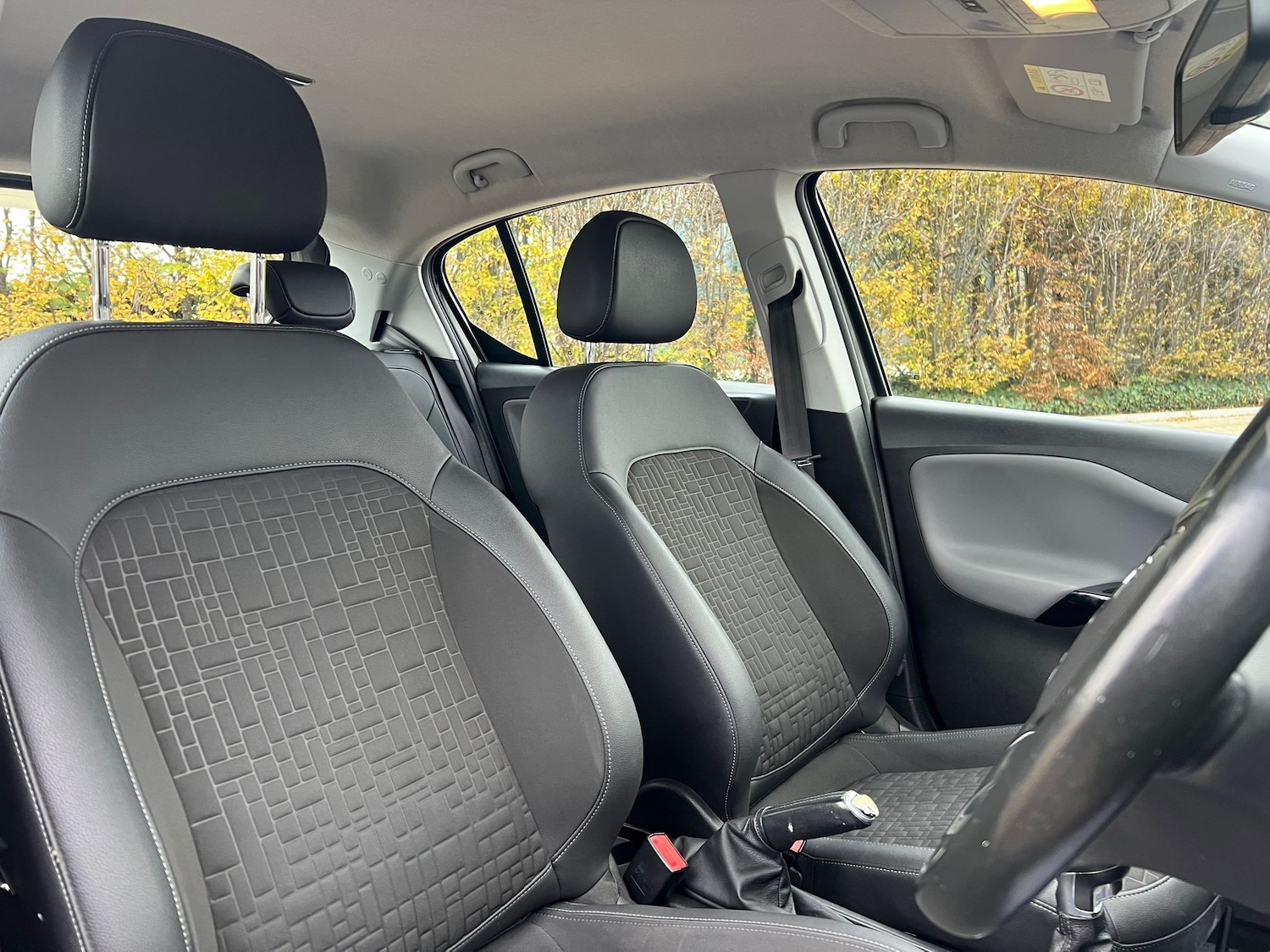 Used Vauxhall Corsa 2015 for sale - 76520130: Photo 25