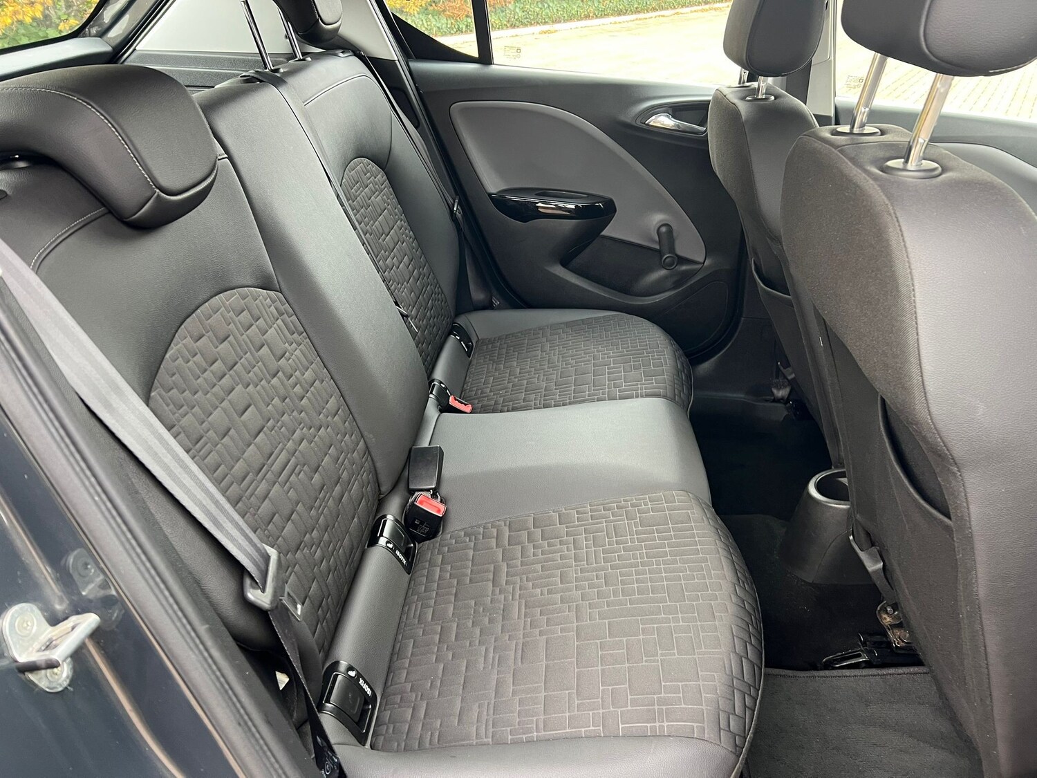 Used Vauxhall Corsa 2015 for sale - 76520130: Photo 26