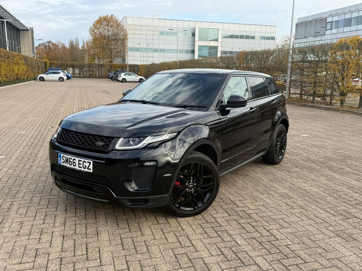 Used Land Rover Range Rover Evoque 2016 for sale - 76480811: Photo 2