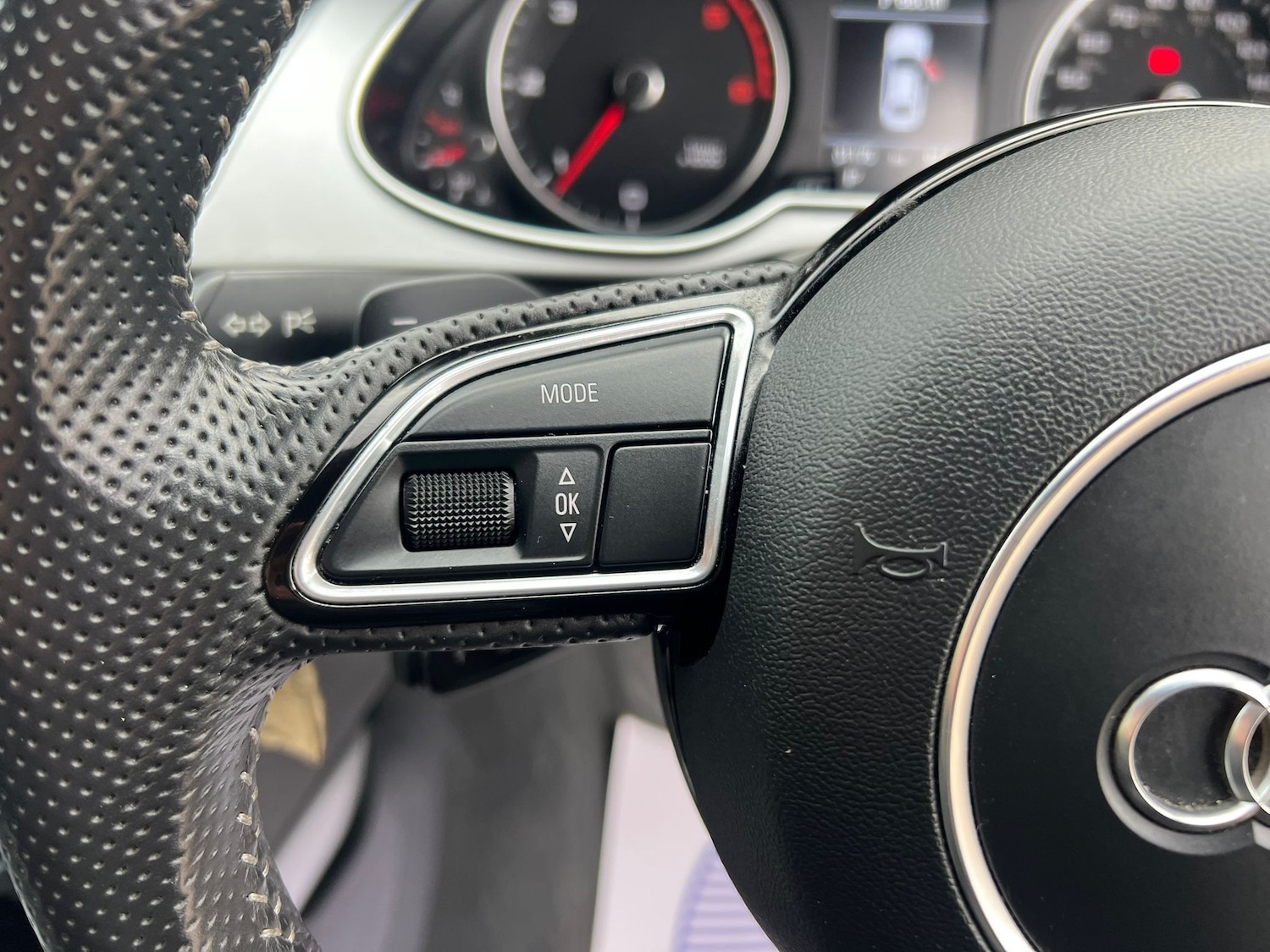 Used Audi A4 2015 for sale - 76369154: Photo 13