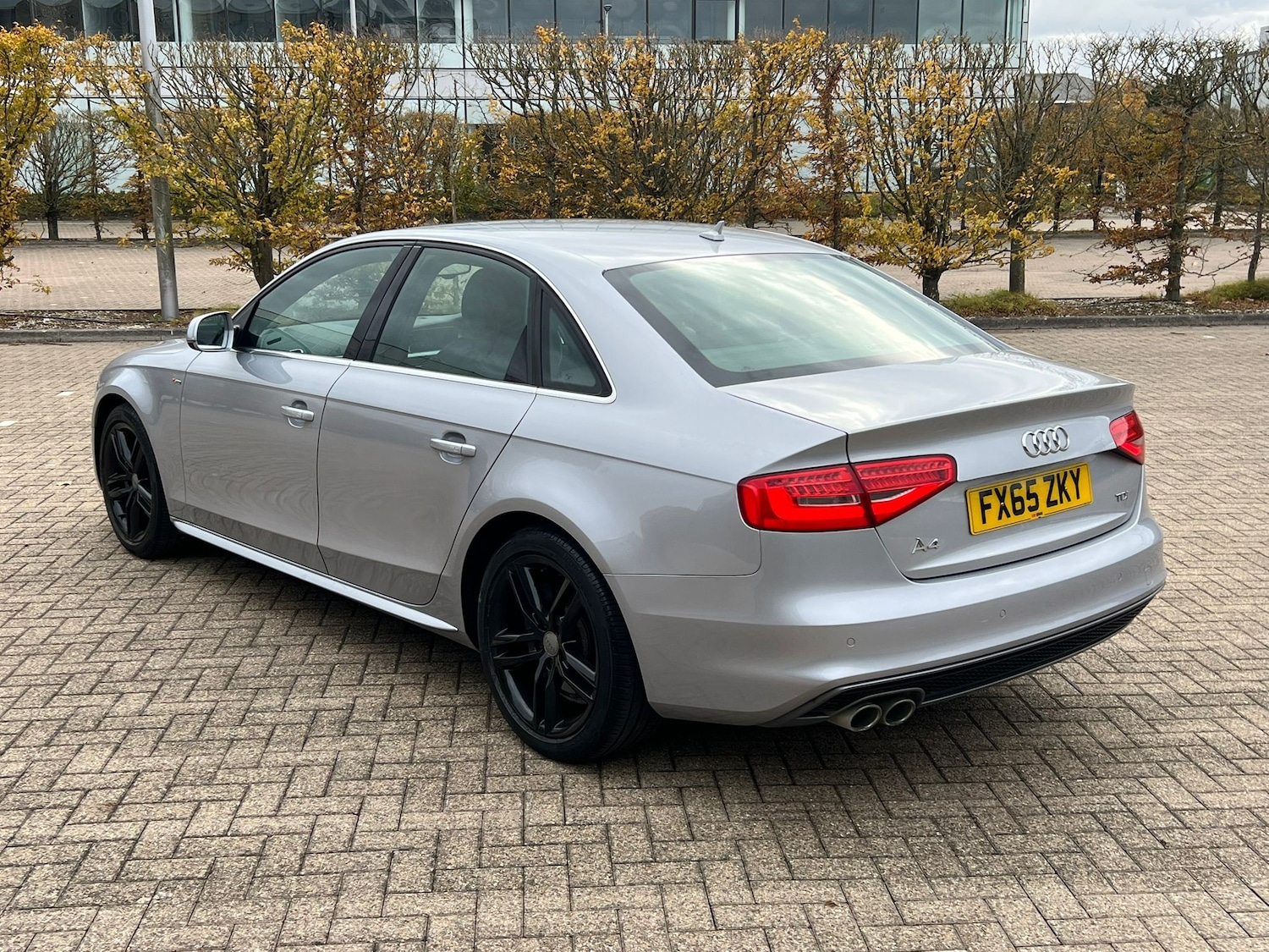 Used Audi A4 2015 for sale - 76369154: Photo 7