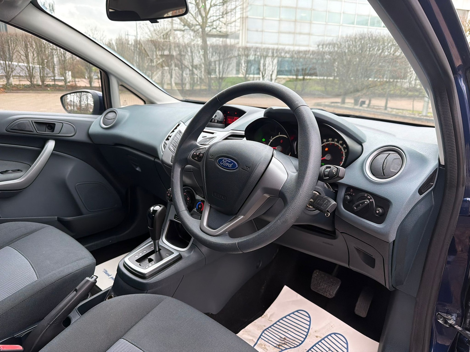 Used Ford Fiesta 2011 for sale - 76961832: Photo 19