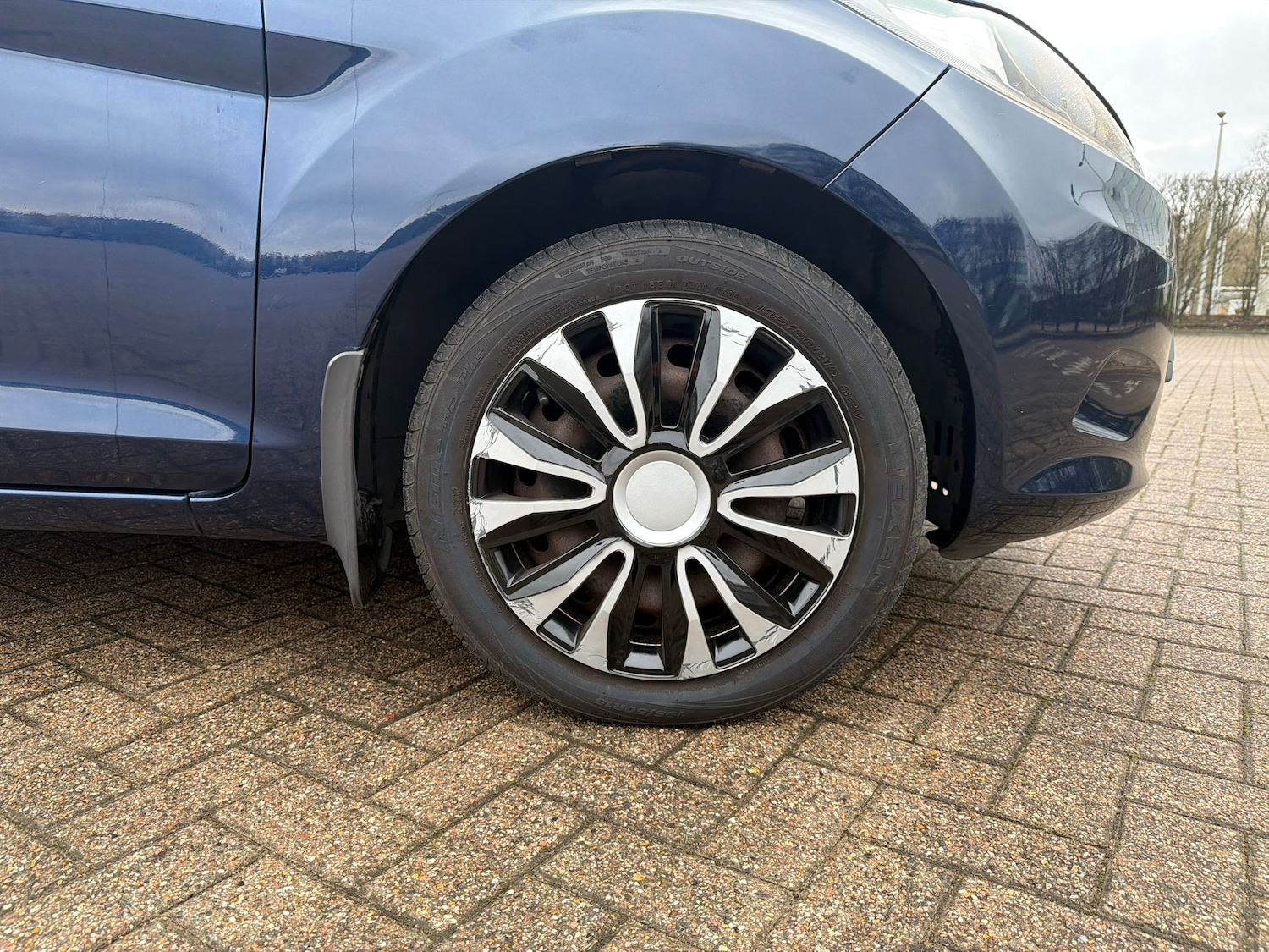 Used Ford Fiesta 2011 for sale - 76961832: Photo 34