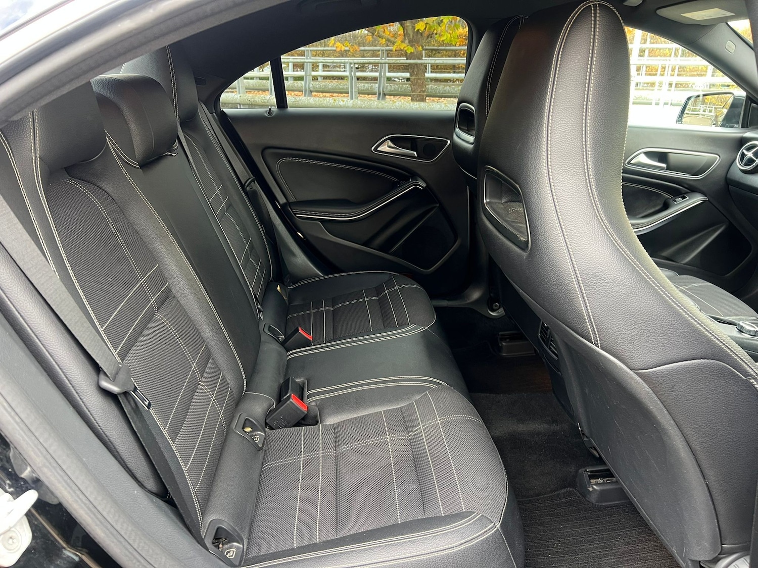 Used Mercedes-Benz CLA 2015 for sale - 76466273: Photo 25