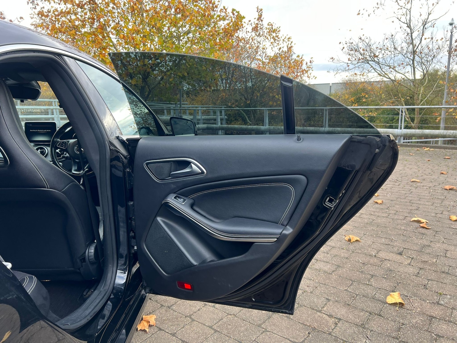 Used Mercedes-Benz CLA 2015 for sale - 76466273: Photo 30