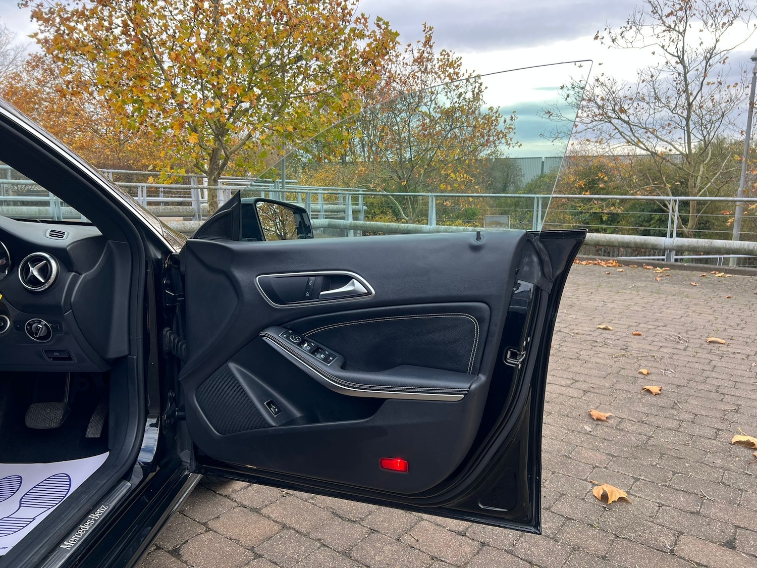 Used Mercedes-Benz CLA 2015 for sale - 76466273: Photo 31