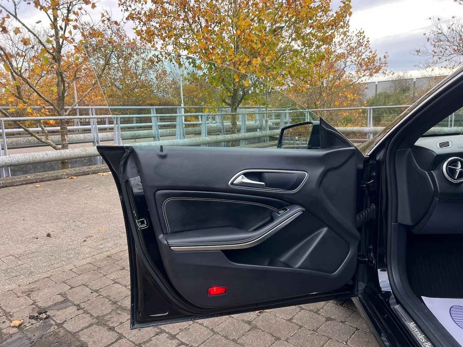 Used Mercedes-Benz CLA 2015 for sale - 76466273: Photo 33