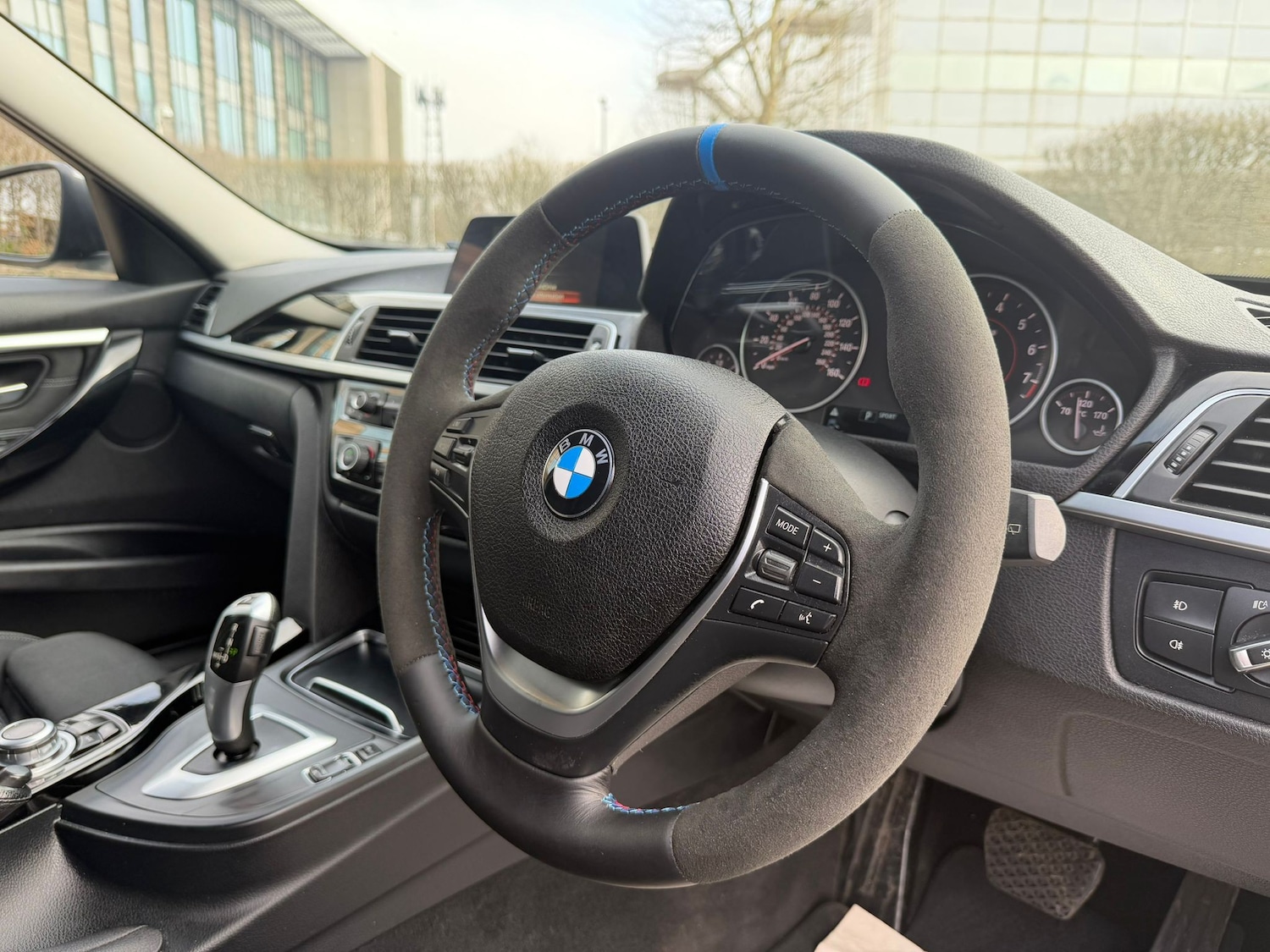 Used BMW 3 Series 2017 for sale - 77747358: Photo 18