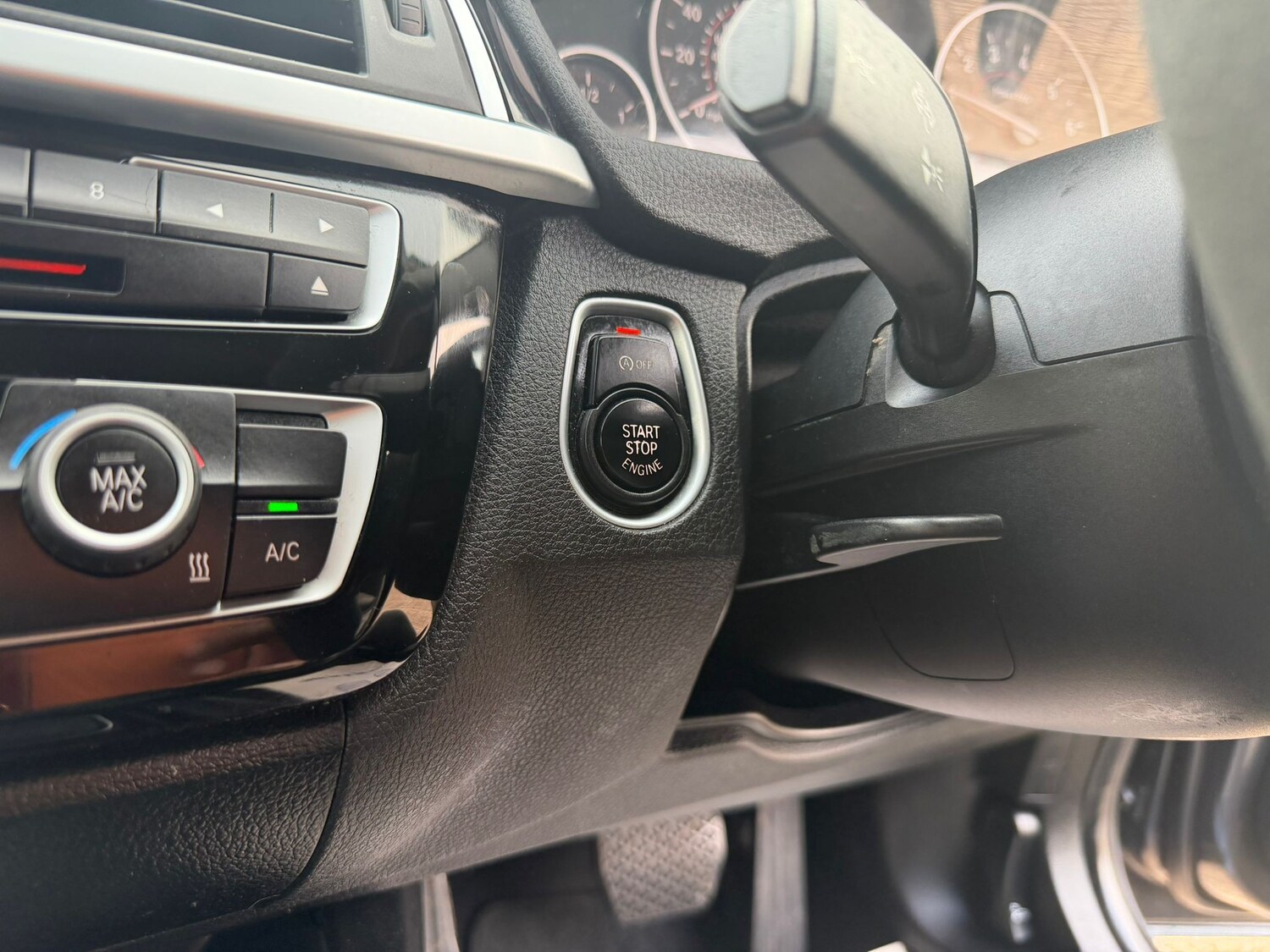 Used BMW 3 Series 2017 for sale - 77747358: Photo 28