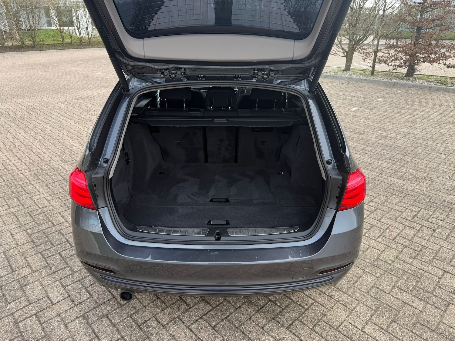 Used BMW 3 Series 2017 for sale - 77747358: Photo 49