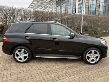 Used Mercedes-Benz M Class 2015 for sale - 77593258: Photo