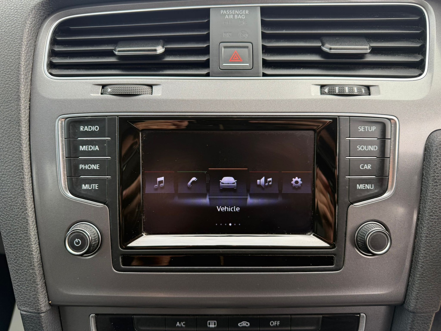 Used Volkswagen Golf 2014 for sale - 77919079: Photo 14