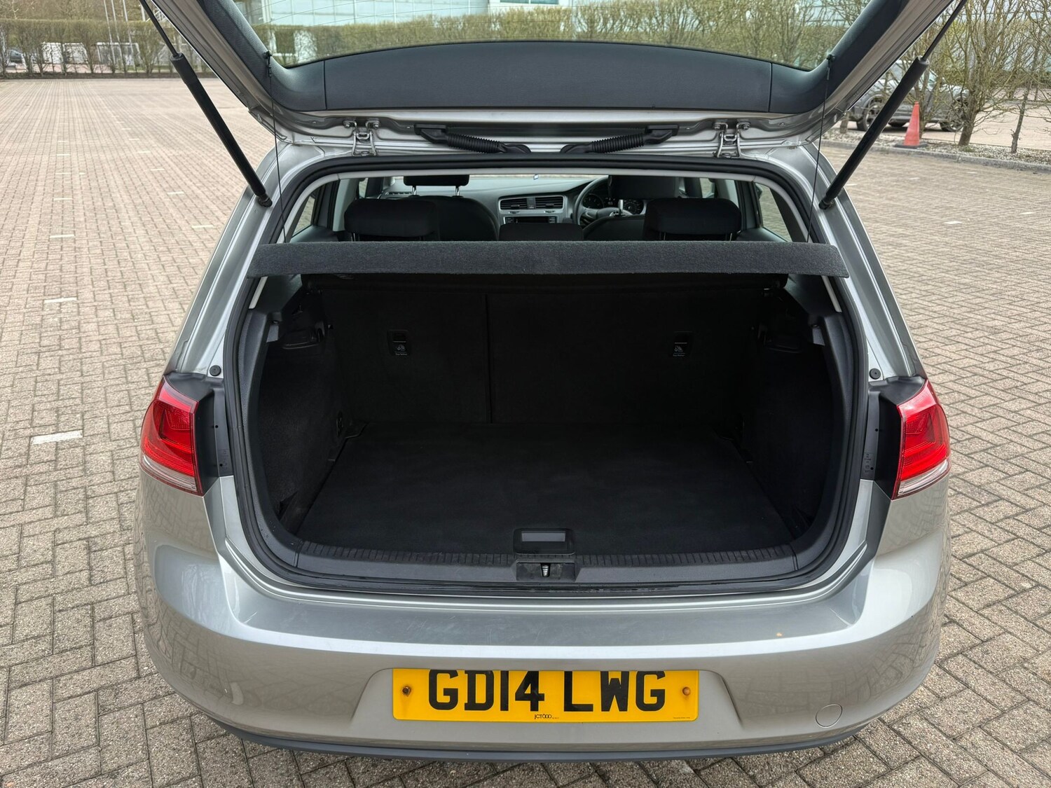 Used Volkswagen Golf 2014 for sale - 77919079: Photo 36