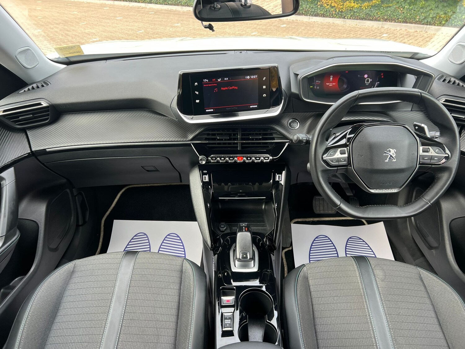 Used Peugeot 2008 2021 for sale - 76324529: Photo 13
