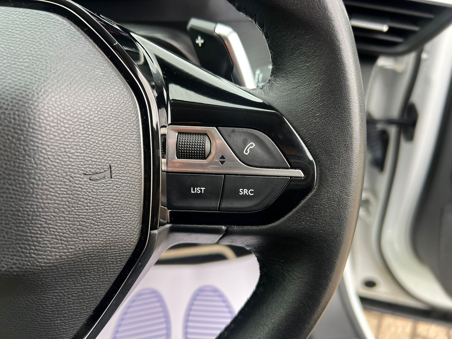 Used Peugeot 2008 2021 for sale - 76324529: Photo 16