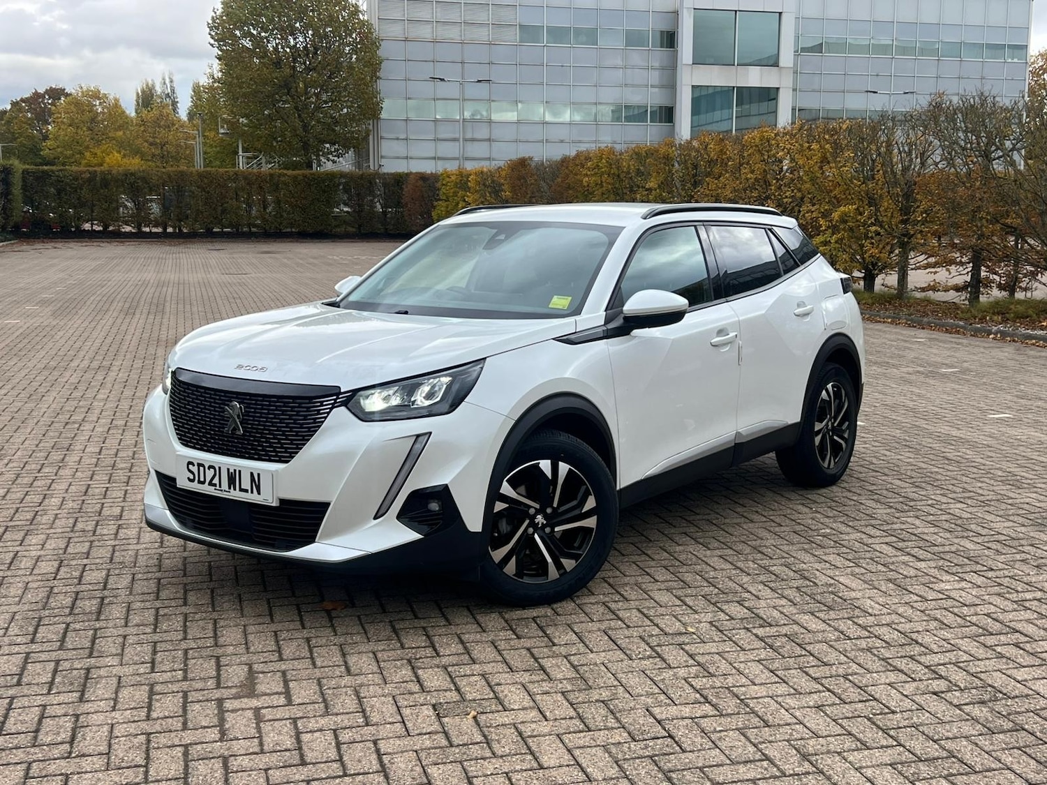 Used Peugeot 2008 2021 for sale - 76324529: Photo 2