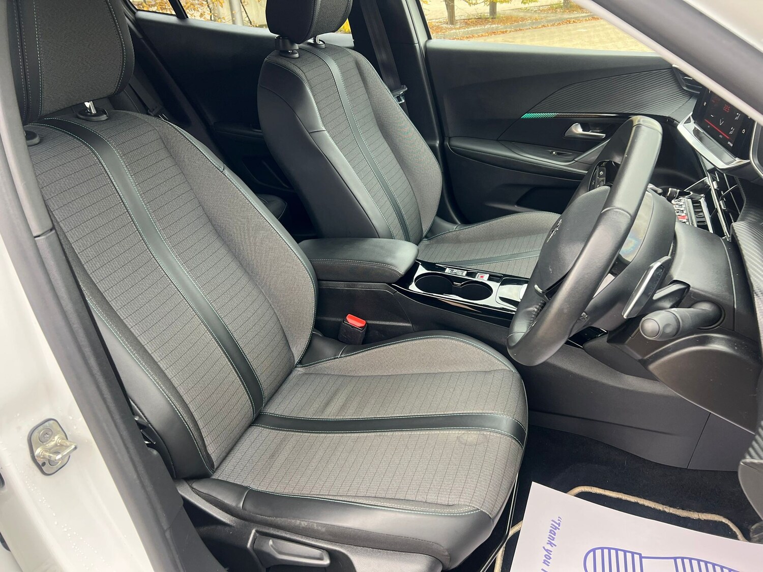 Used Peugeot 2008 2021 for sale - 76324529: Photo 28