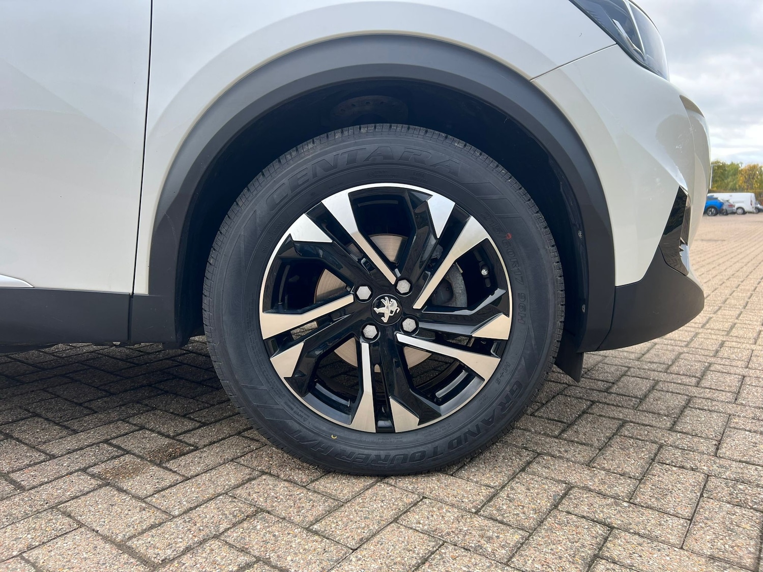 Used Peugeot 2008 2021 for sale - 76324529: Photo 37