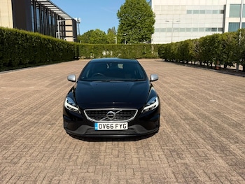 Used Volvo V40 2016 for sale - 78673757: Photo