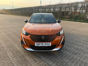 Used Peugeot E-2008 2021 for sale - 77804956: Photo