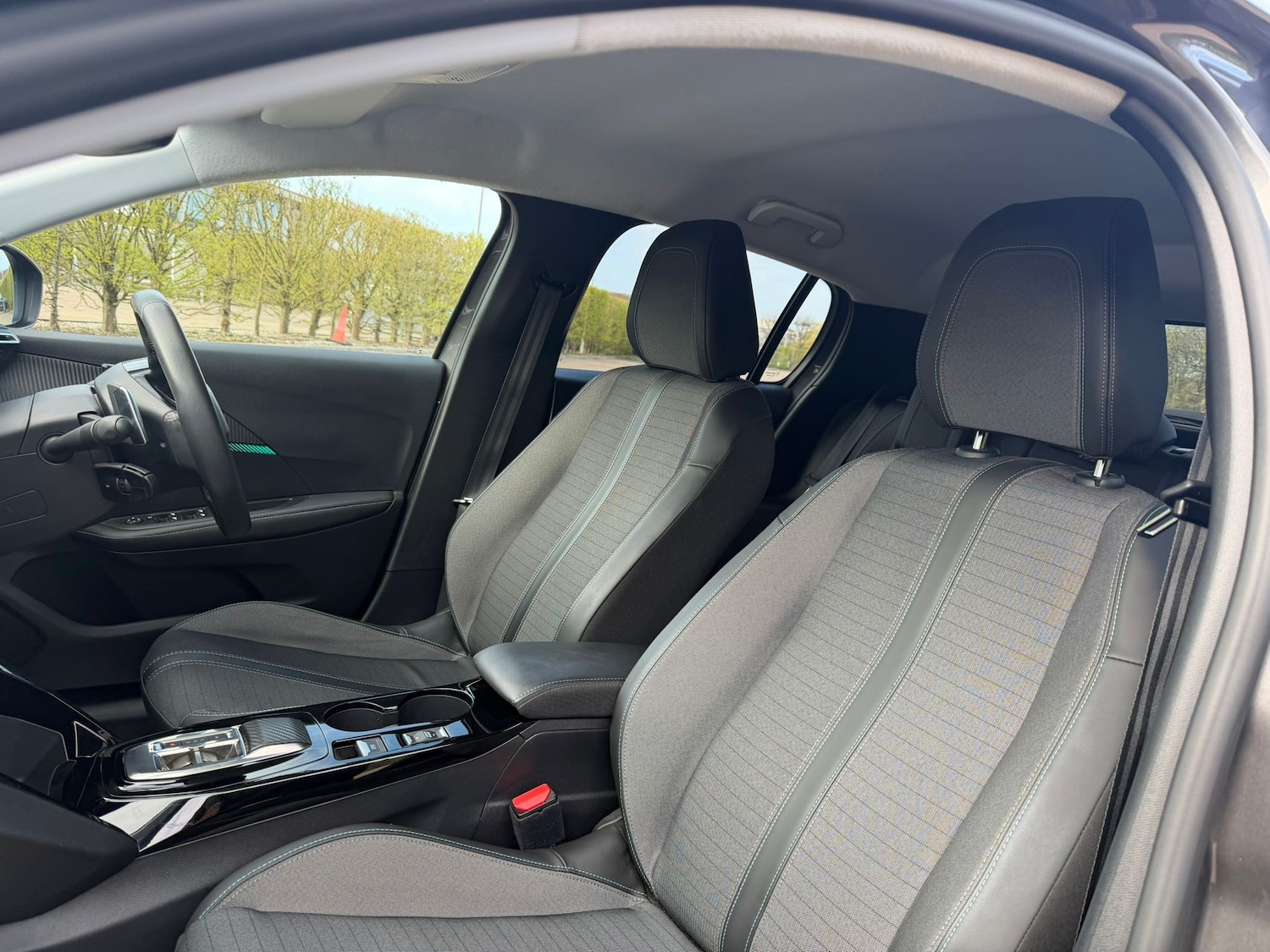 Used Peugeot 208 2022 for sale - 78064971: Photo 32